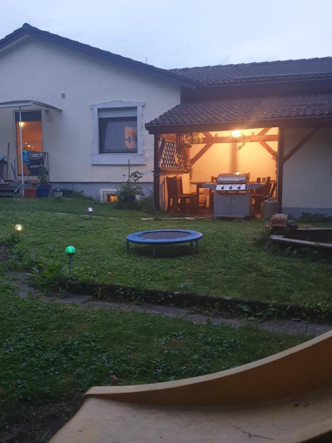 Sions Grosse Ferienwohnung Ferienwohnung Mit 3 Schlafzimmer, 2 Km Bis Zum Europapark Rust Kappel-Grafenhausen Εξωτερικό φωτογραφία